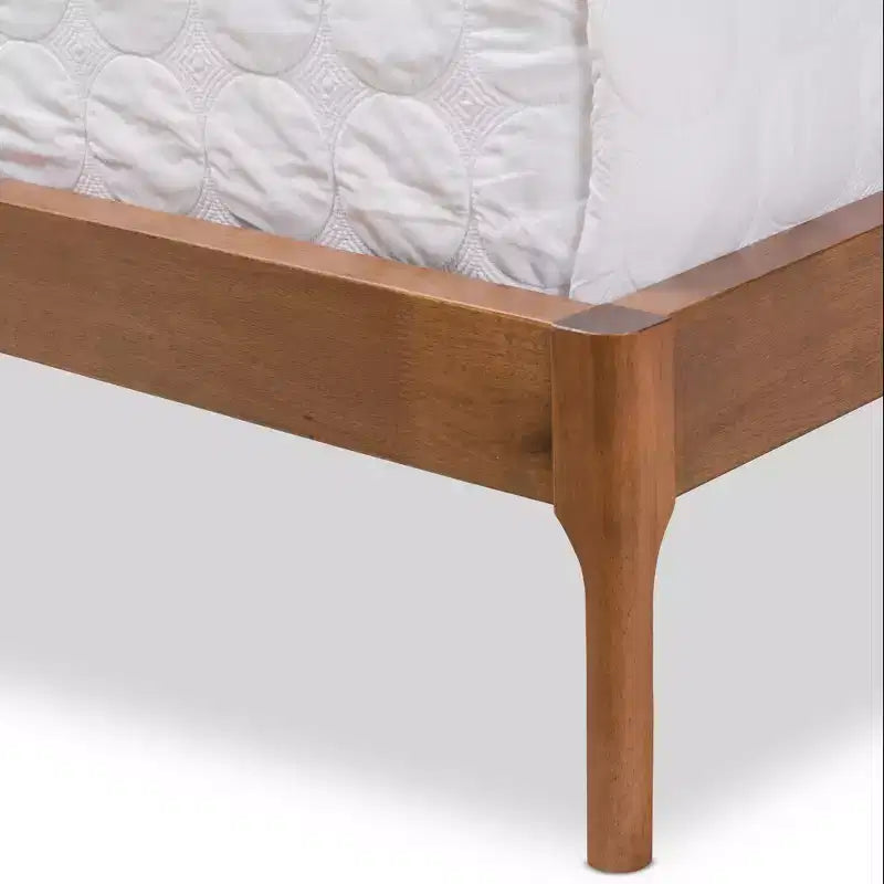Lit plateforme en noyer style Mid-Century Modern avec revêtement en tissu, beige