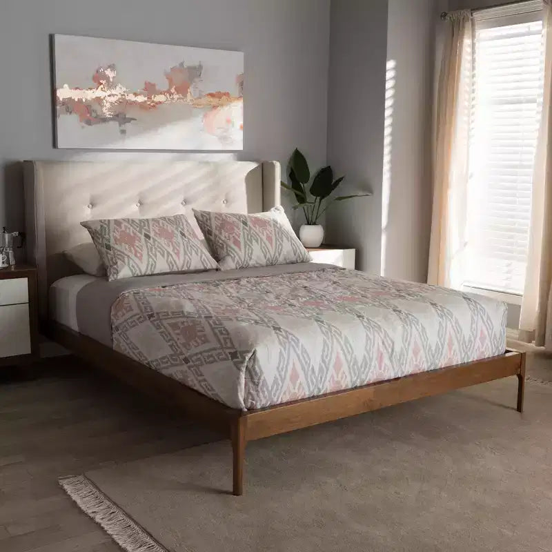 Lit plateforme en noyer style Mid-Century Modern avec revêtement en tissu, beige